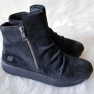born scone sneaker boot
